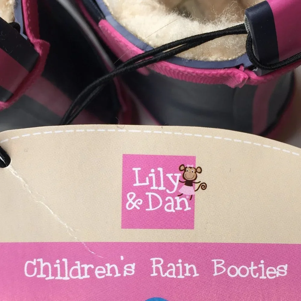 Lily & Dan girl's faux fur lined rain boots. NWT in navy and pink. - Picture 7 of 7